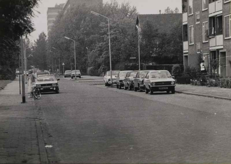 Van der Hoopstraat
Met dank aan 
Keywords: Bwijk van de hoopstraat