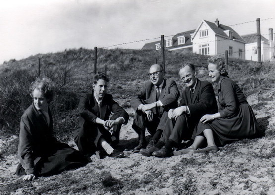 Heilighartschool Wijk aan Zee
H. Hartschool  anno 1958 - 1959
Keywords: waz heilighartschool wijk aan zee