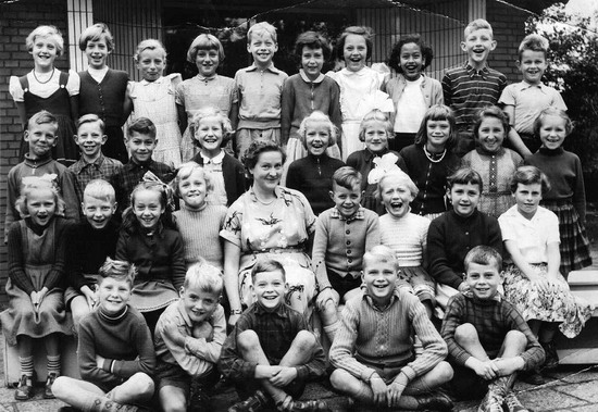 Noorderschool
Klassefoto van de Noorderschool

foto Sonja v Bommel', 'bwijk noorderschool
Keywords: Noorderschool bwijk