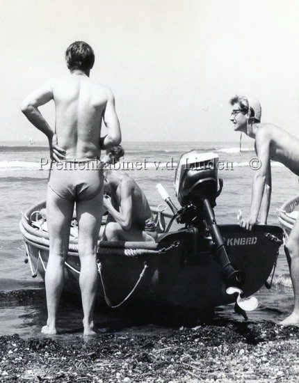 WRB
anno 1975 
Keywords: waz wrb