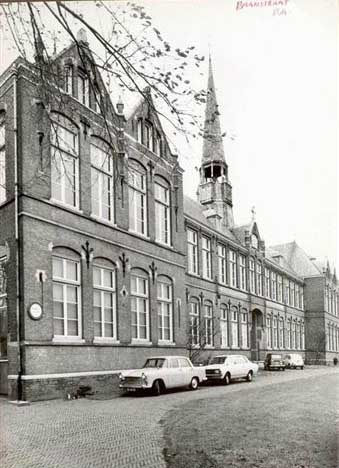 Baanstraat Bisschoppelijke Kweekschool
Keywords: Baanstraat Bisschoppelijke Kweekschool bwijk