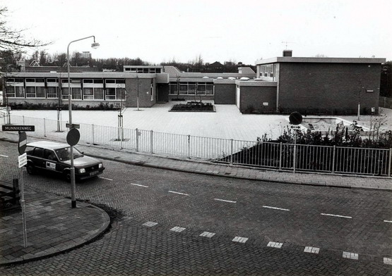 straat Beverwijk
Munnikenweg 

foto FB
Keywords: bwijk munnikenweg