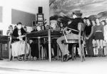 Filename=H__Hartschool_Musical_Vissers_-_Stropers_anno_1974_0979.jpg
Filesize=56KiB
Dimensions=499x351
Date added=Nov 12, 2012 H__Hartschool_Musical_Vissers_-_Stropers_anno_1974_0979.jpg